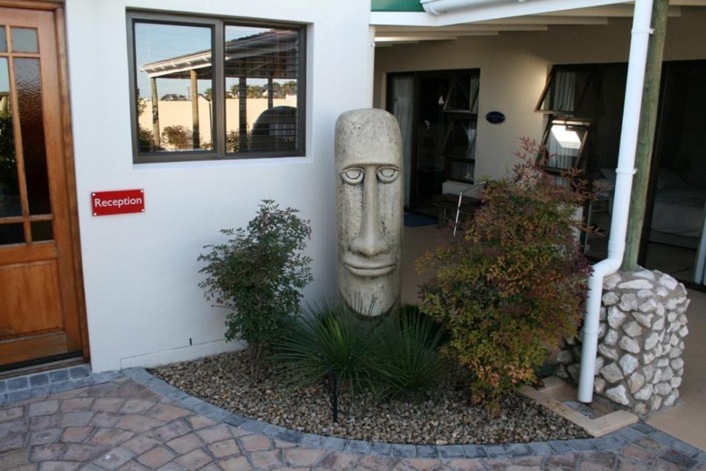 The Wacky Bush Lodge Langebaan Exterior photo